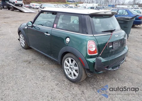 2013 Mini Hardtop Cooper S from USA, damaged, VIN WMWSV3C52DT392399